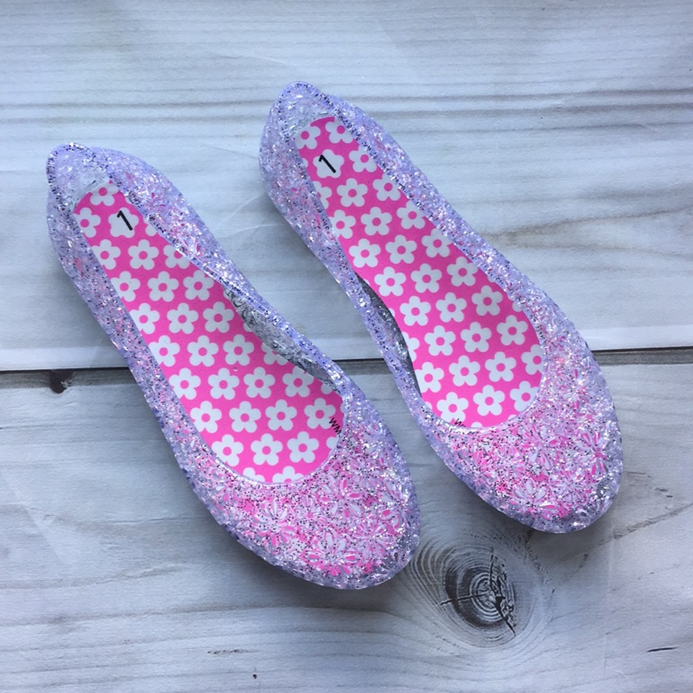 Girls jelly shoes NWT size 1